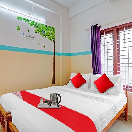 Spot On The New View Regency Hotel Thiruvananthapuram Eksteriør billede