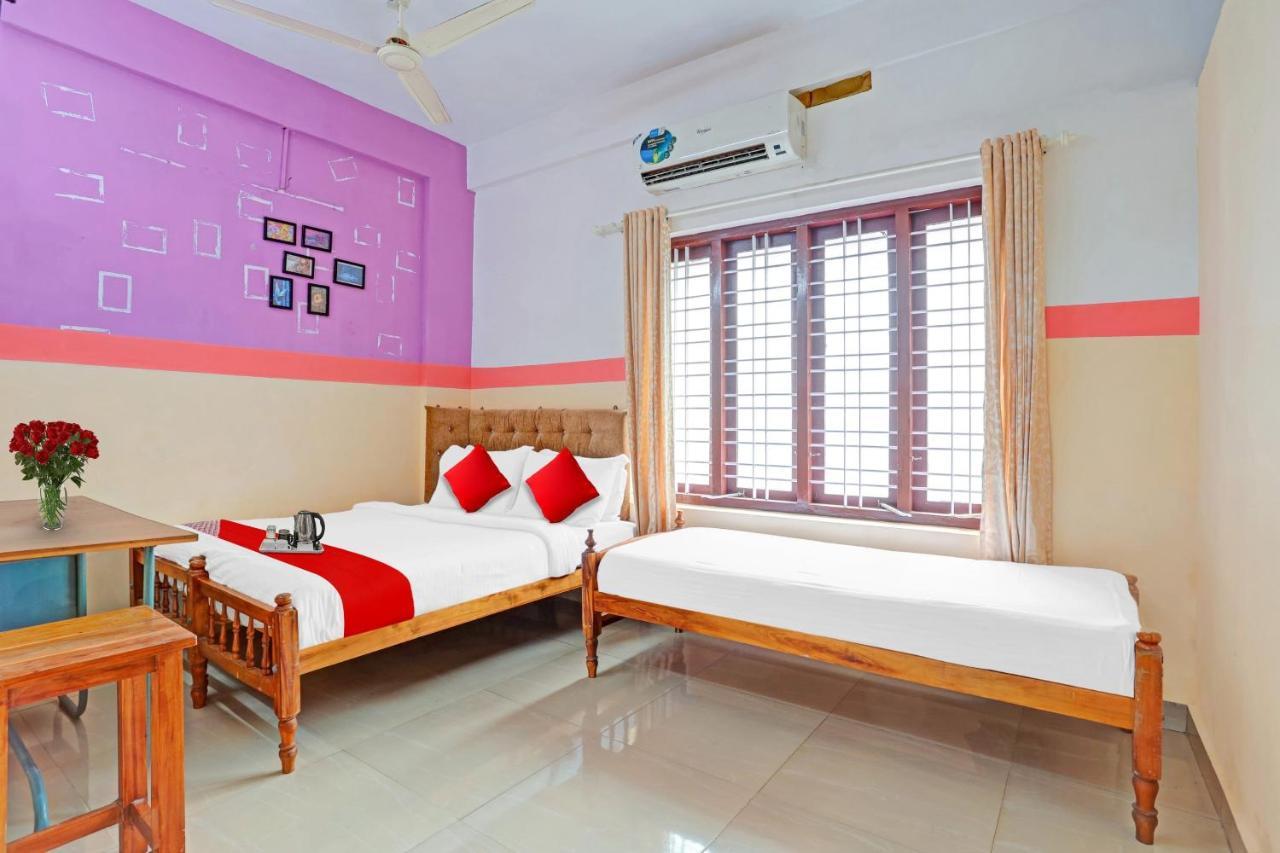Spot On The New View Regency Hotel Thiruvananthapuram Eksteriør billede